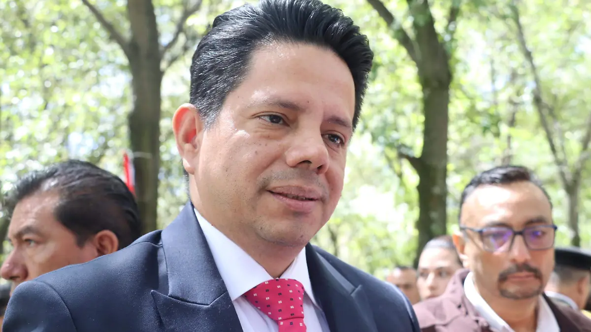 LUIS ANTONIO (2)