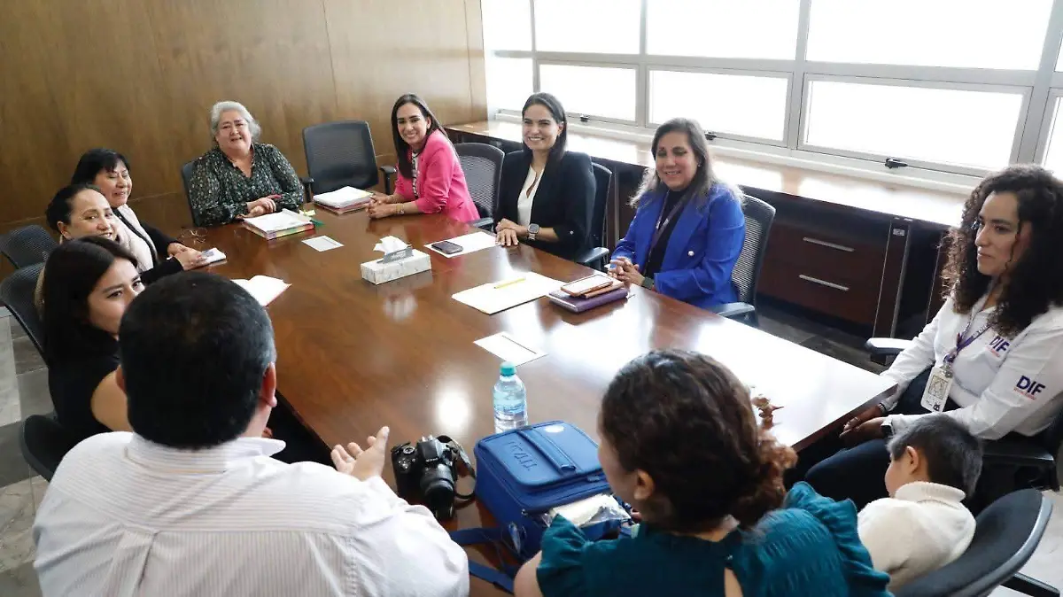 MARIANA EN EL JUZGADO