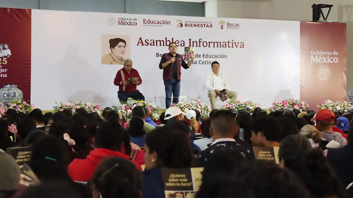 ASAMBLEA RITA CETINA (1)