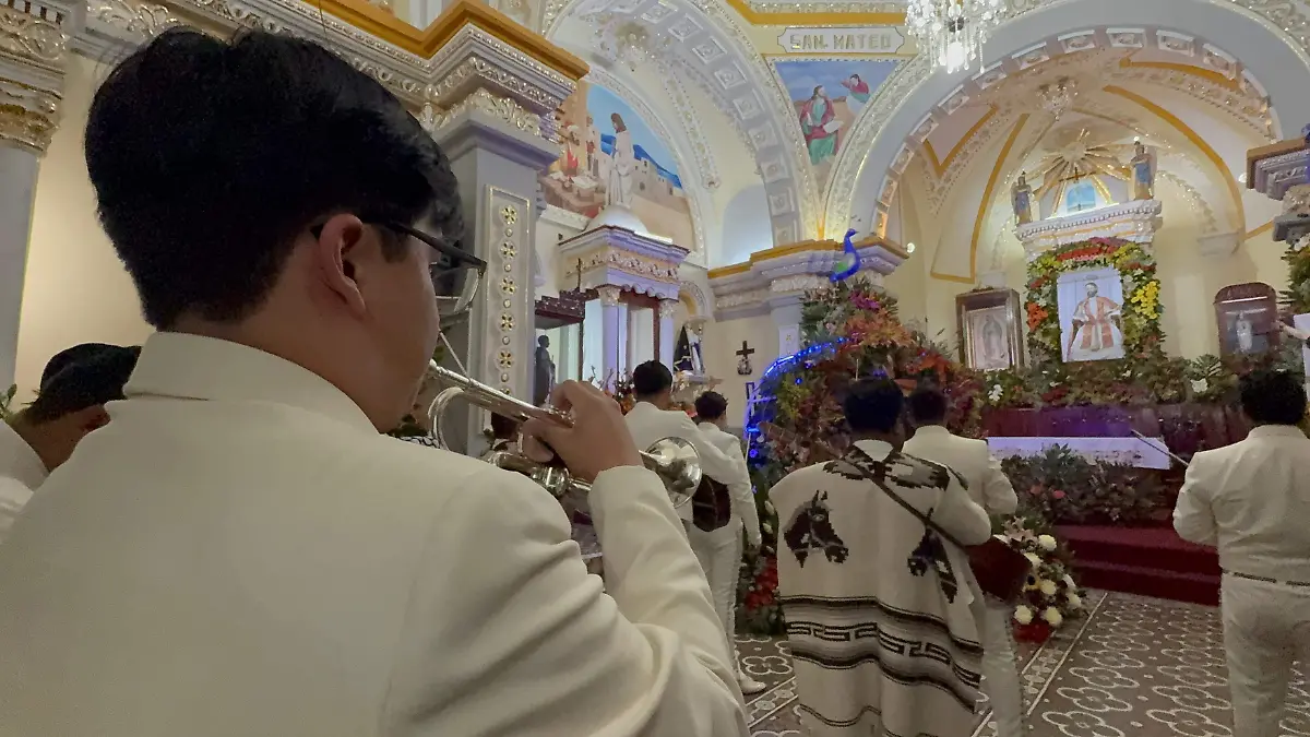 San Mateo Apóstol convoca a los costureros de Tlaxcala (1)