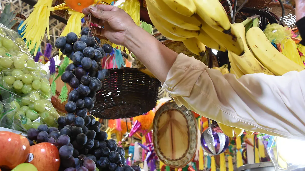 FRUTAS (4)