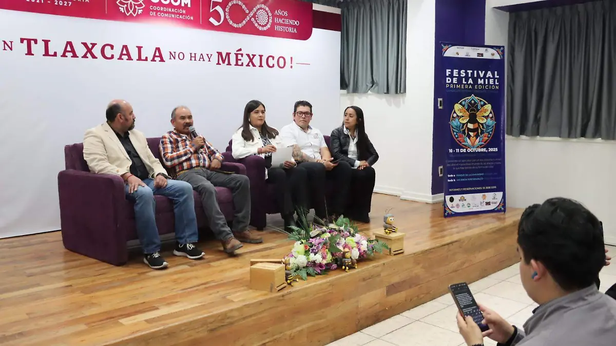 FESTIVAL DE LA MIEL 2