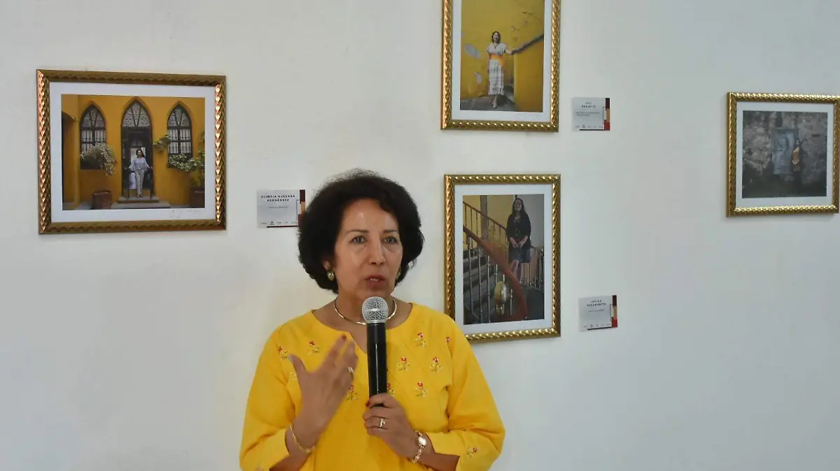 Expo Fotográfica Escritoras 1