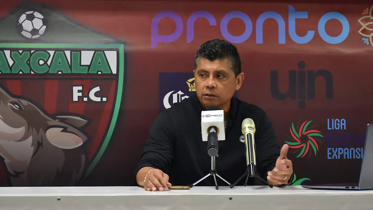 MARCO ANTONIO CHIMA RUIZ, TÉCNICO DE LA JAIBA BRAVA