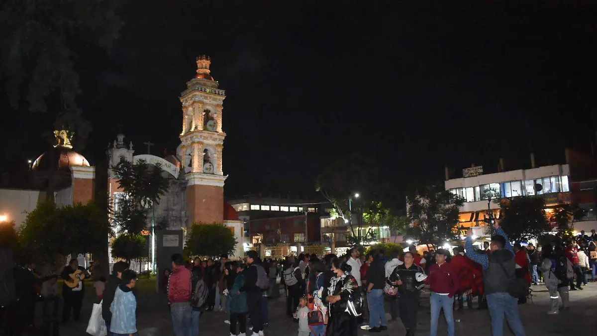Chiautempan se llena de magia y romanticismo con el Festival del Títere y el “Viernes de Rosas”
