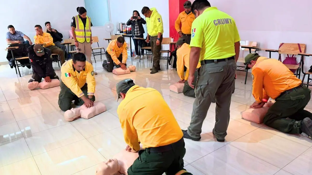 FSTSE capacita a brigadistas de CONAFOR