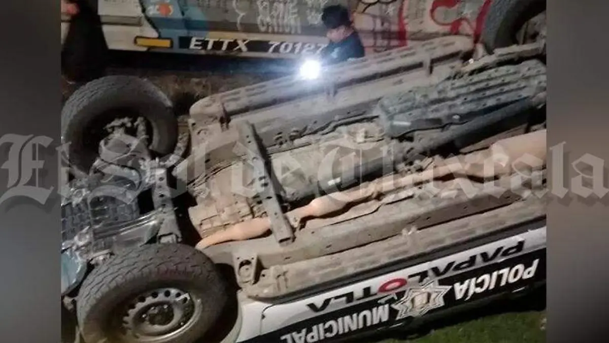 vuelca patrulla municipal (2) 3