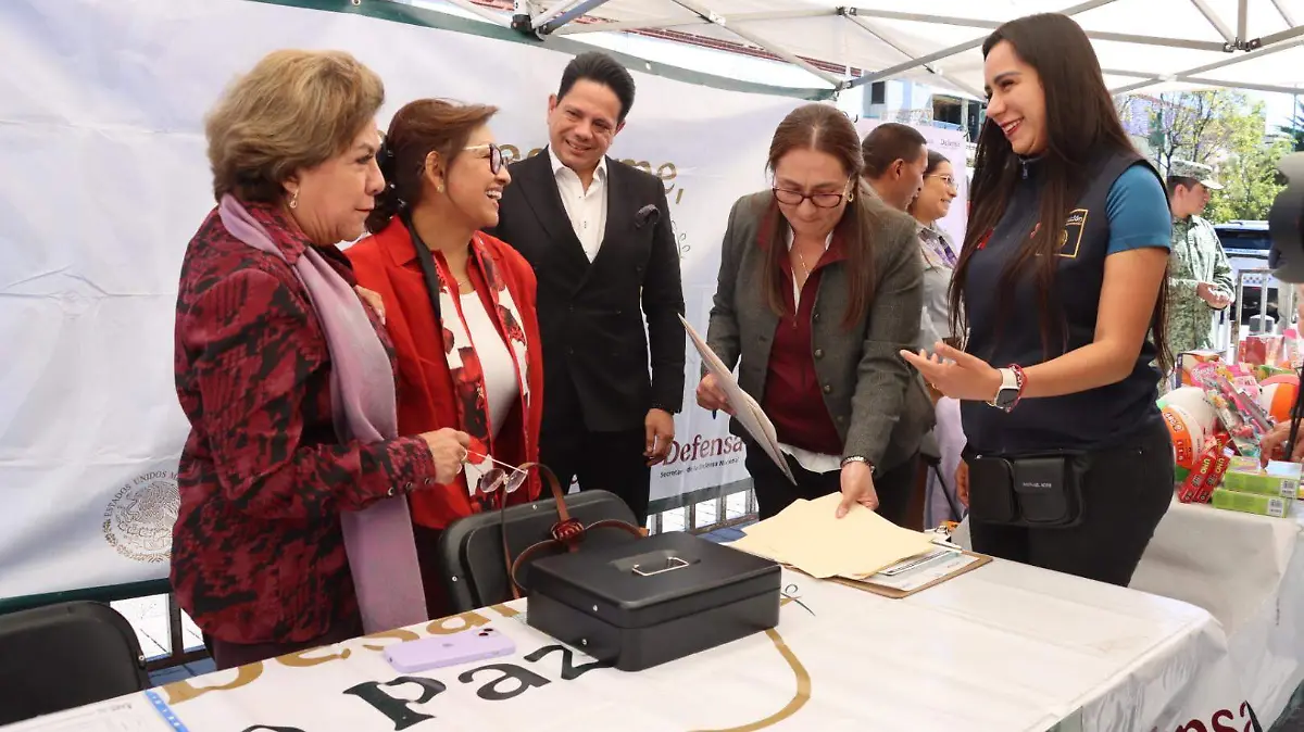 DESTRUCCIÓN ARMAS 1