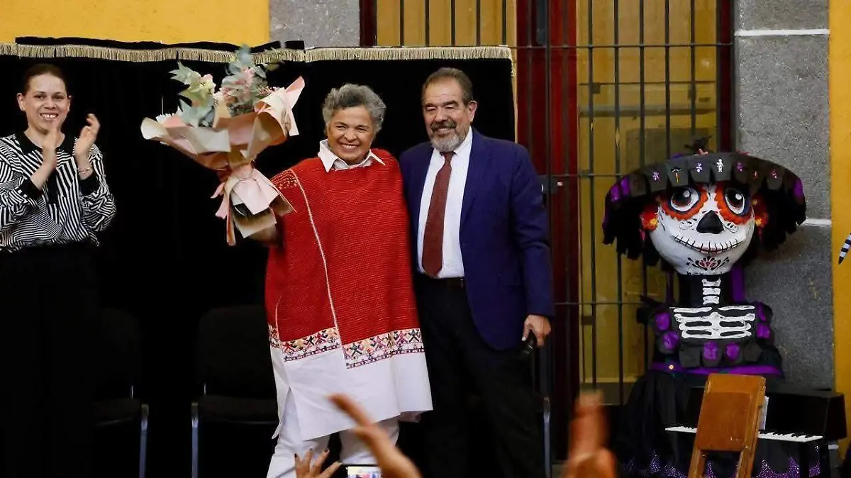 Presea Beatriz Paredes