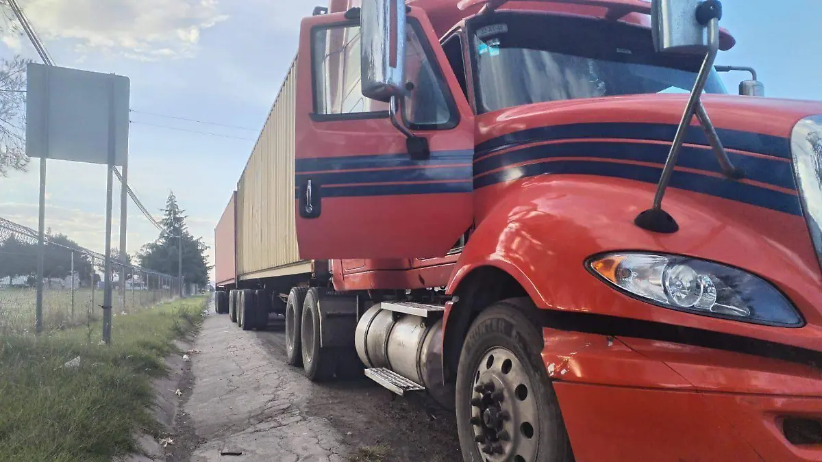 Recupera policía de Huamantla vehículos robados y detiene a implicados en delitos de alto impacto