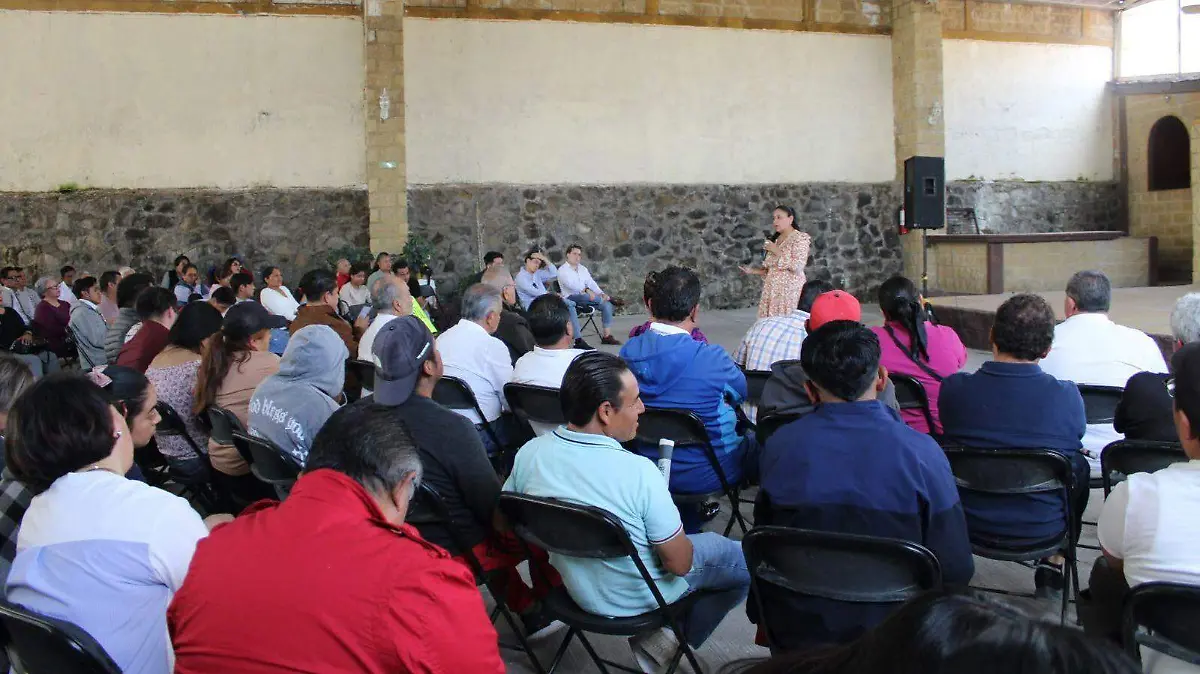 SENADORA EDUCACIÓN (2)