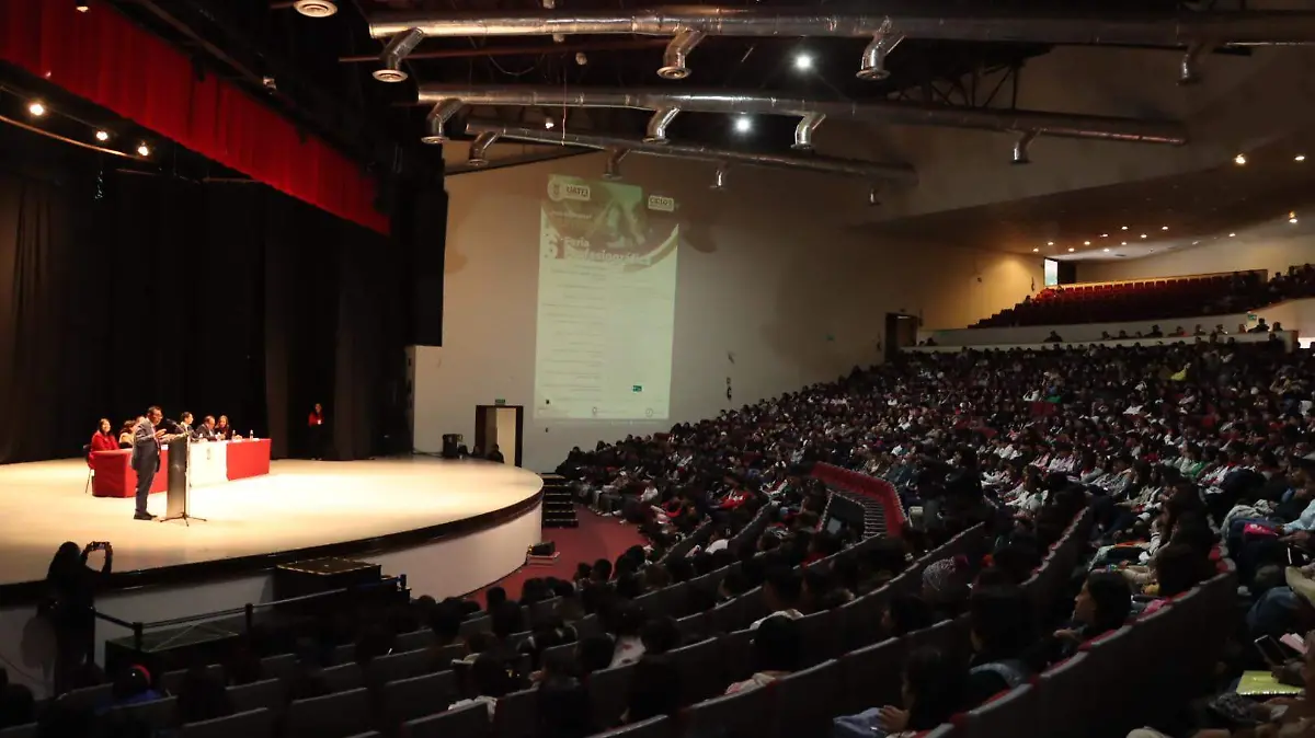 FERIA PROFESIOGRÁFICA 2