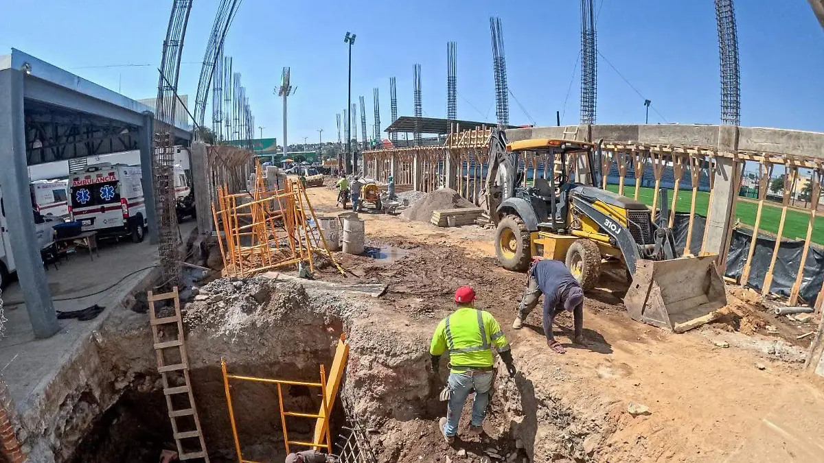 Avanza construcción del Complejo Deportivo en Chiautempan 2