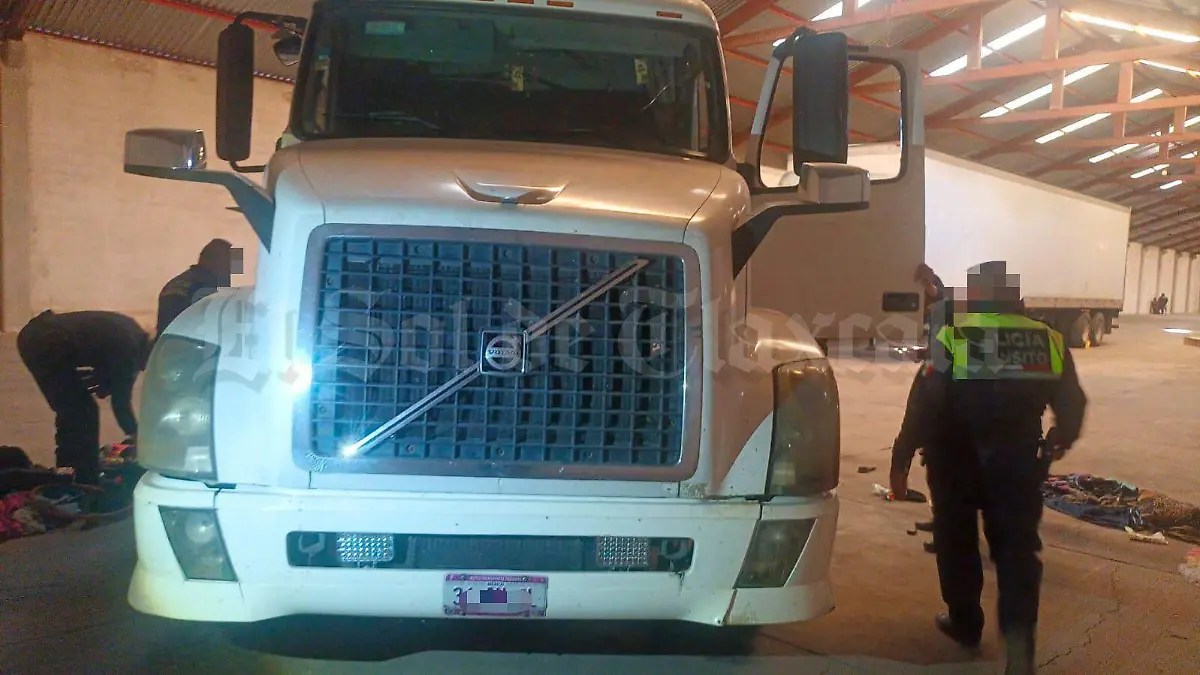 Localizan-en-Ixtacuixtla-bodega-con-unidades-de-carga-robadas-(3).