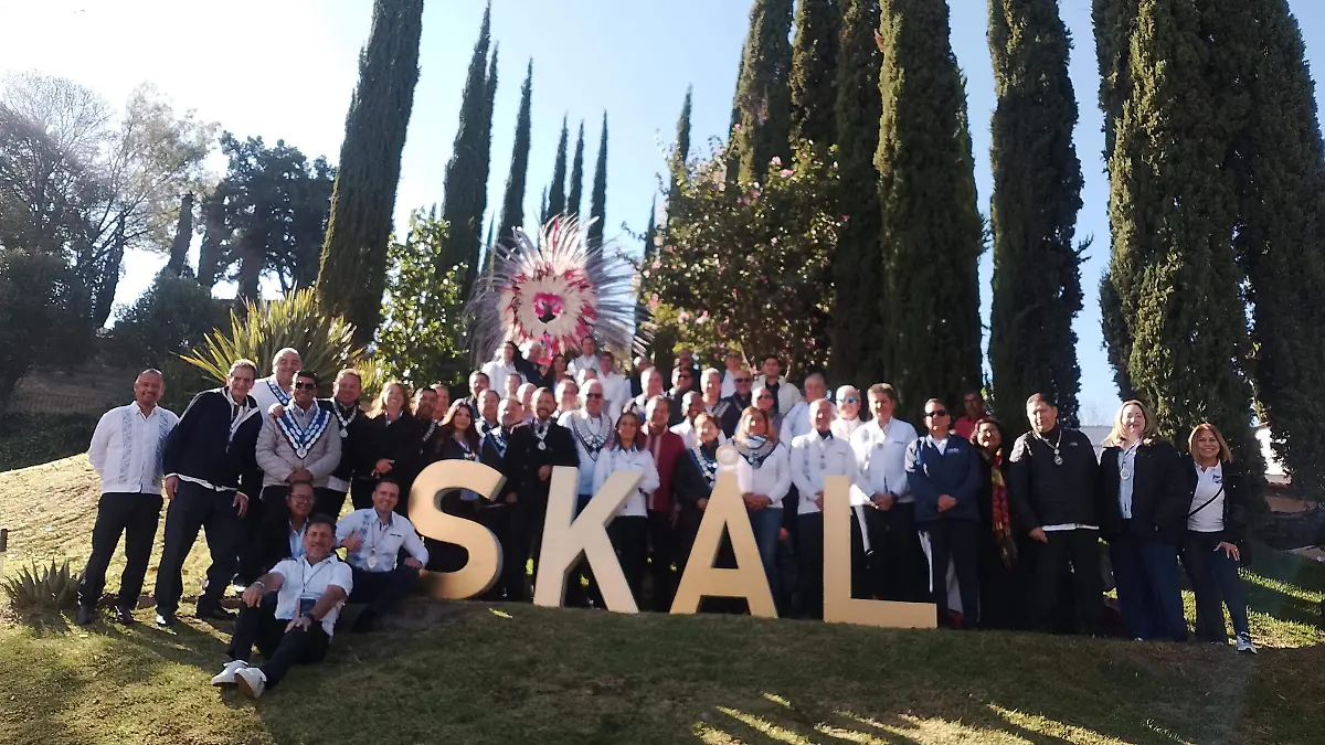 FOTO GRUPAL DE SKAL