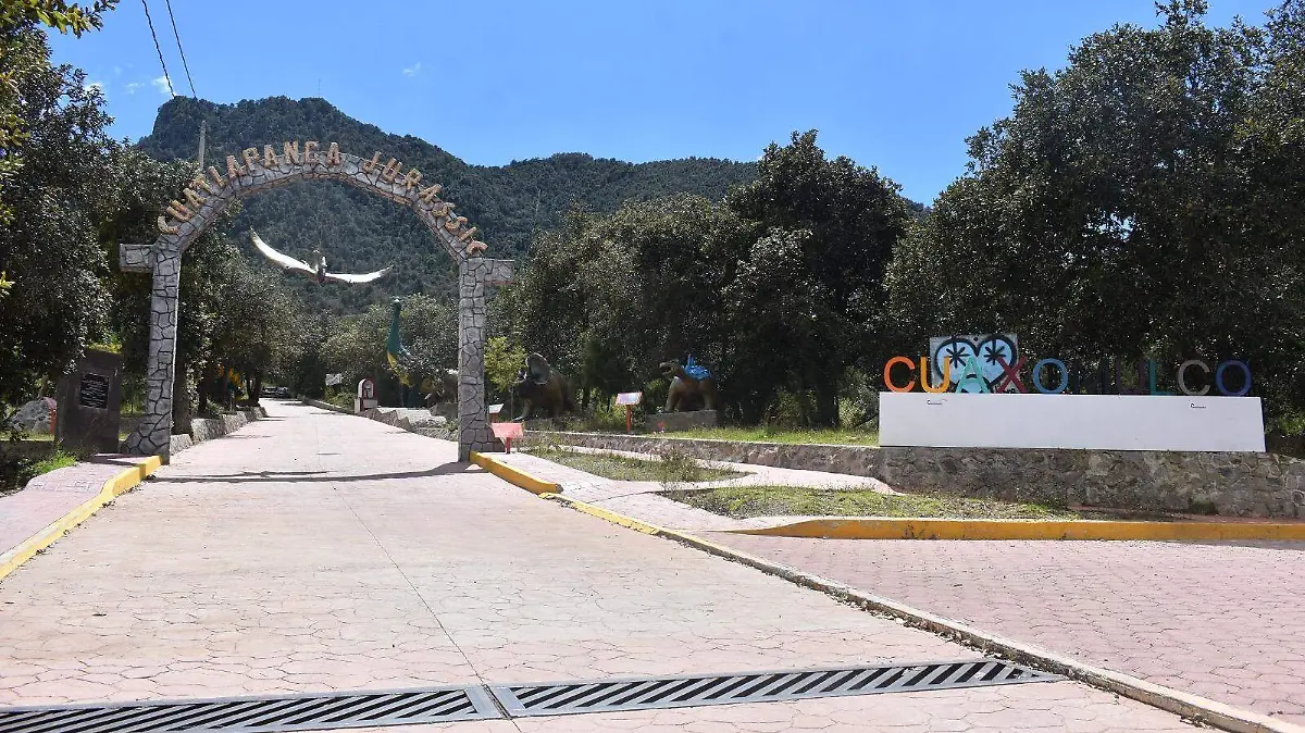 Cuatlapanga Jurassic 1