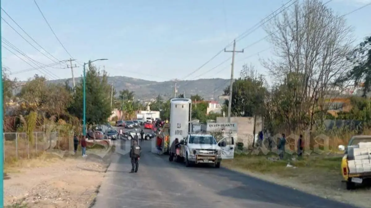 colectiva de USU se accidenta en "El Tecolote" 3