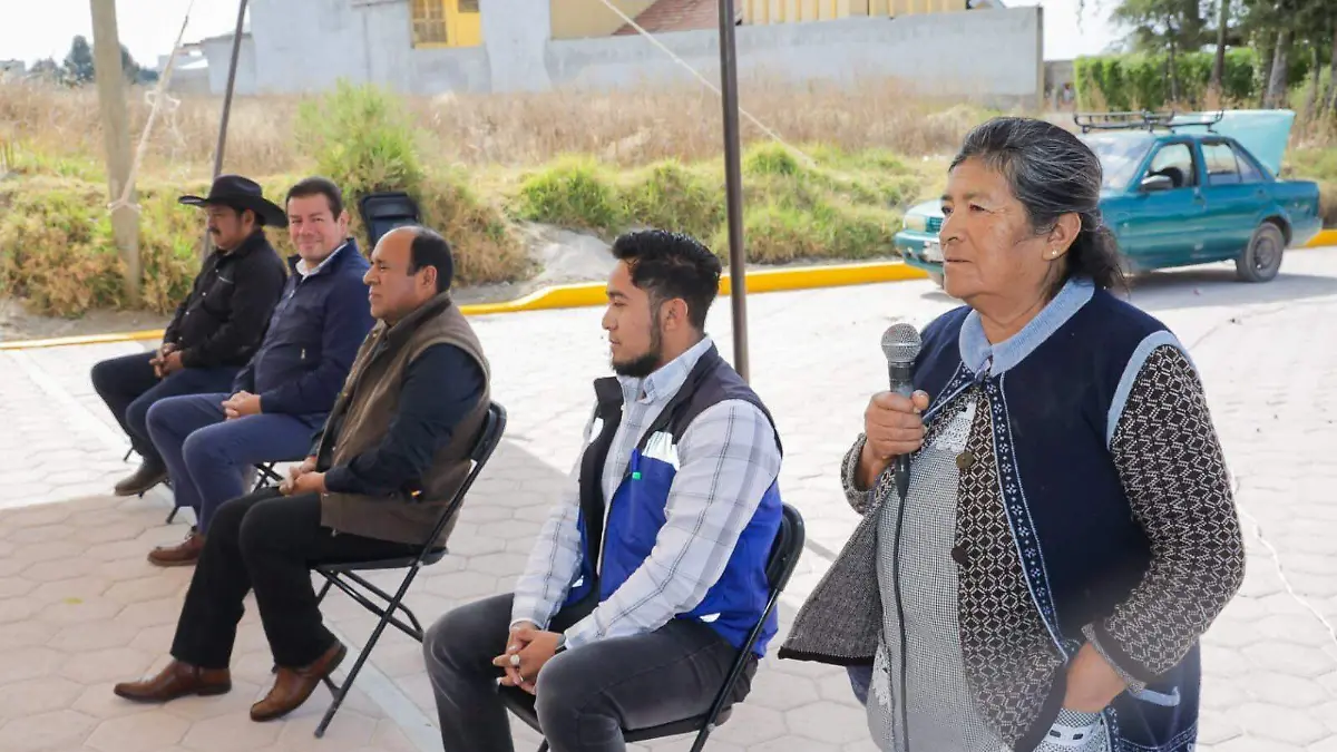 Fortalecen calidad de vida para familias de Cuahuixmatlac (3)