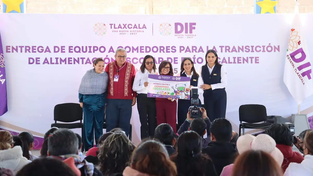 ENTREGA COMEDORES DIF 1
