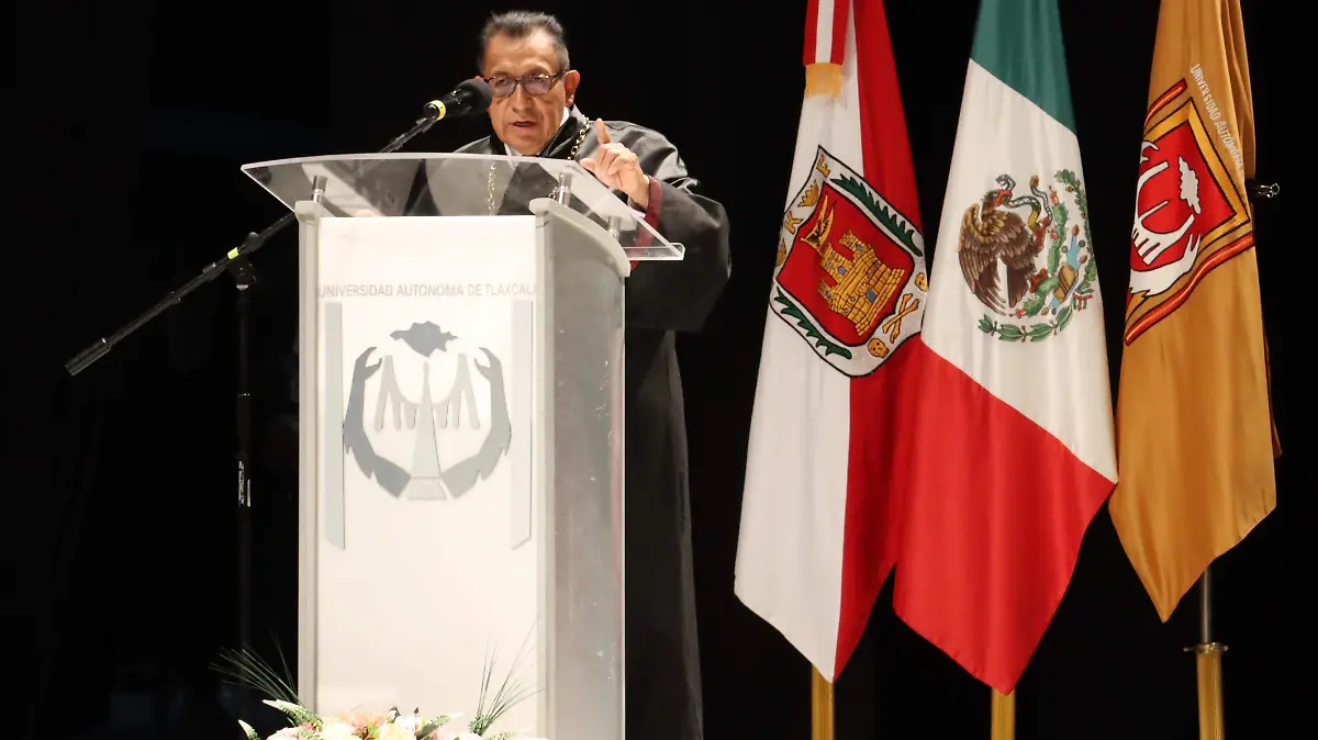 ENTREGA DE TÍTULOS 4