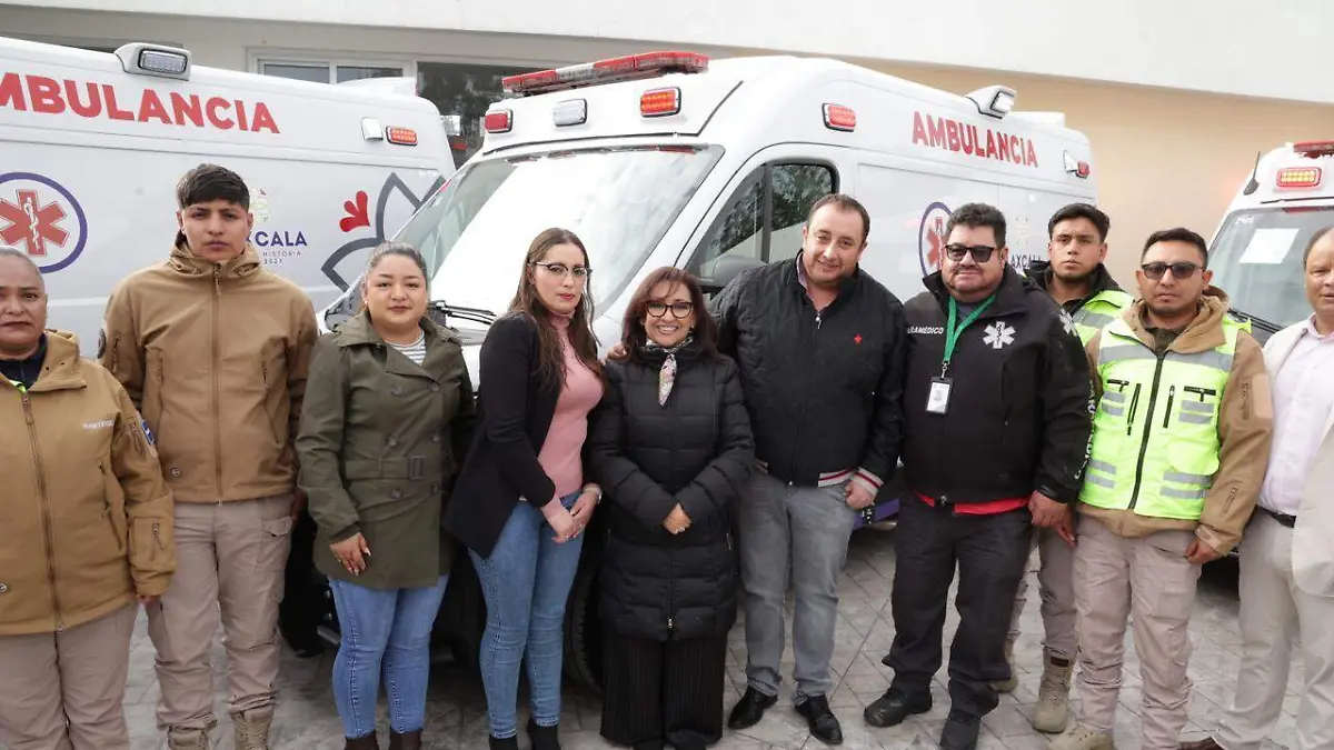 Entrega la gobernadora Lorena Cuéllar ambulancias a nueve municipios  10