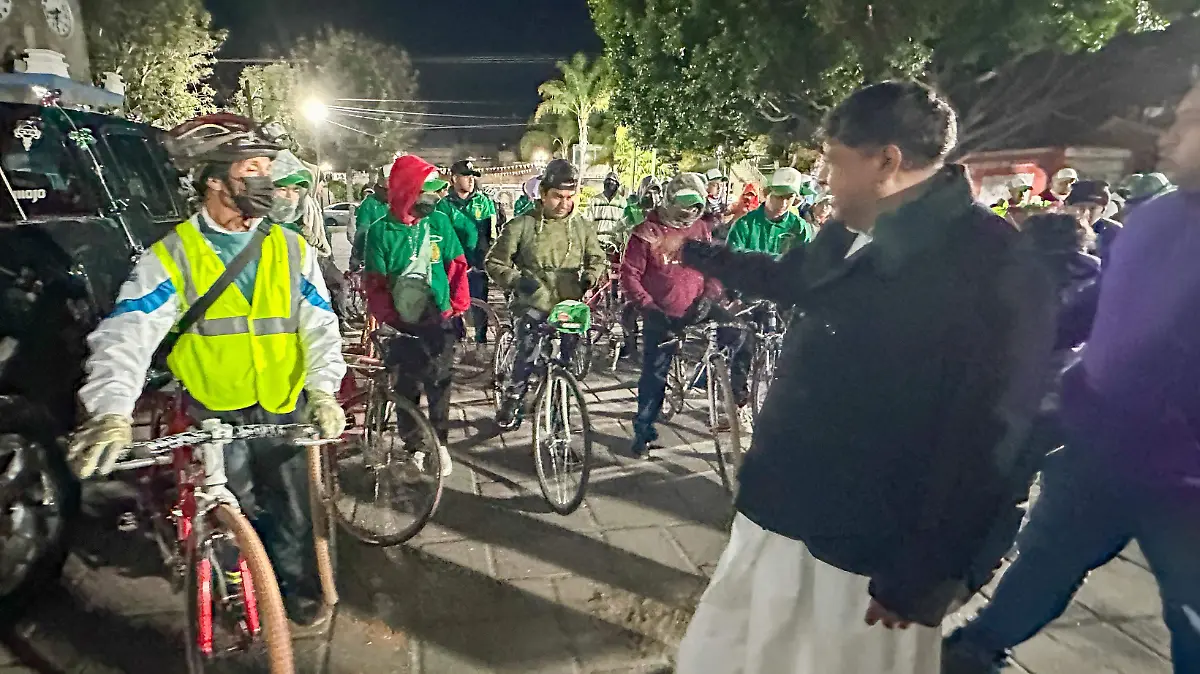 Peregrinos de Acuitlapilco dejan todo para mostrarle su fe y amor 6