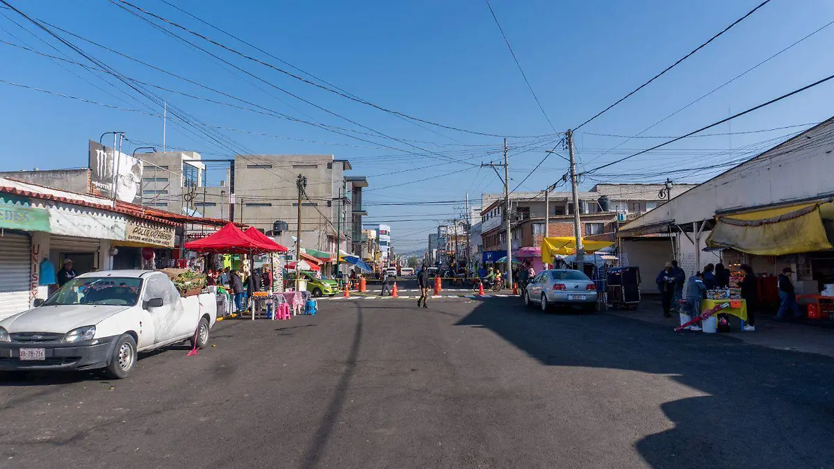 JAVIER RIVERA CUMPLE CON HECHOS ENTREGA EL REENCARPETAMIENTO (4)