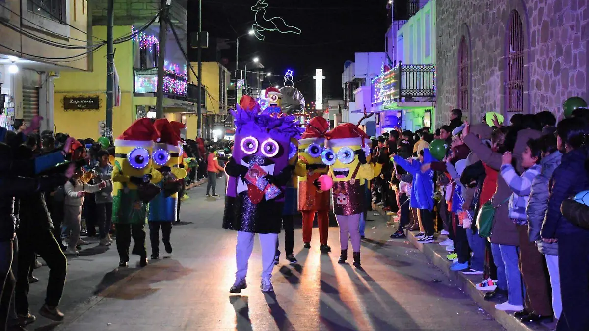 Desfile navideño contla 4.