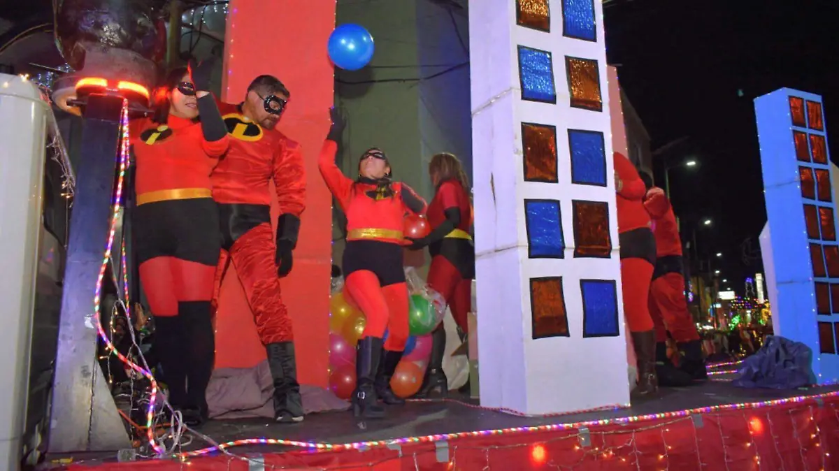 Desfile navideño contla 2.