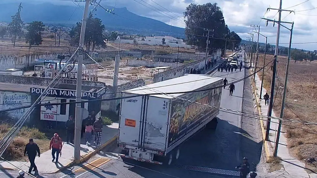 Cancelación de baile sonidero desata inconformidad (1)