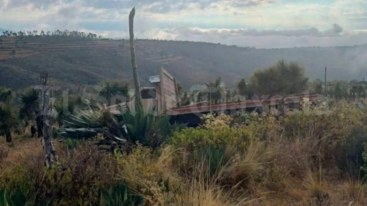 Choque-frontal-en-Huamantla-(2