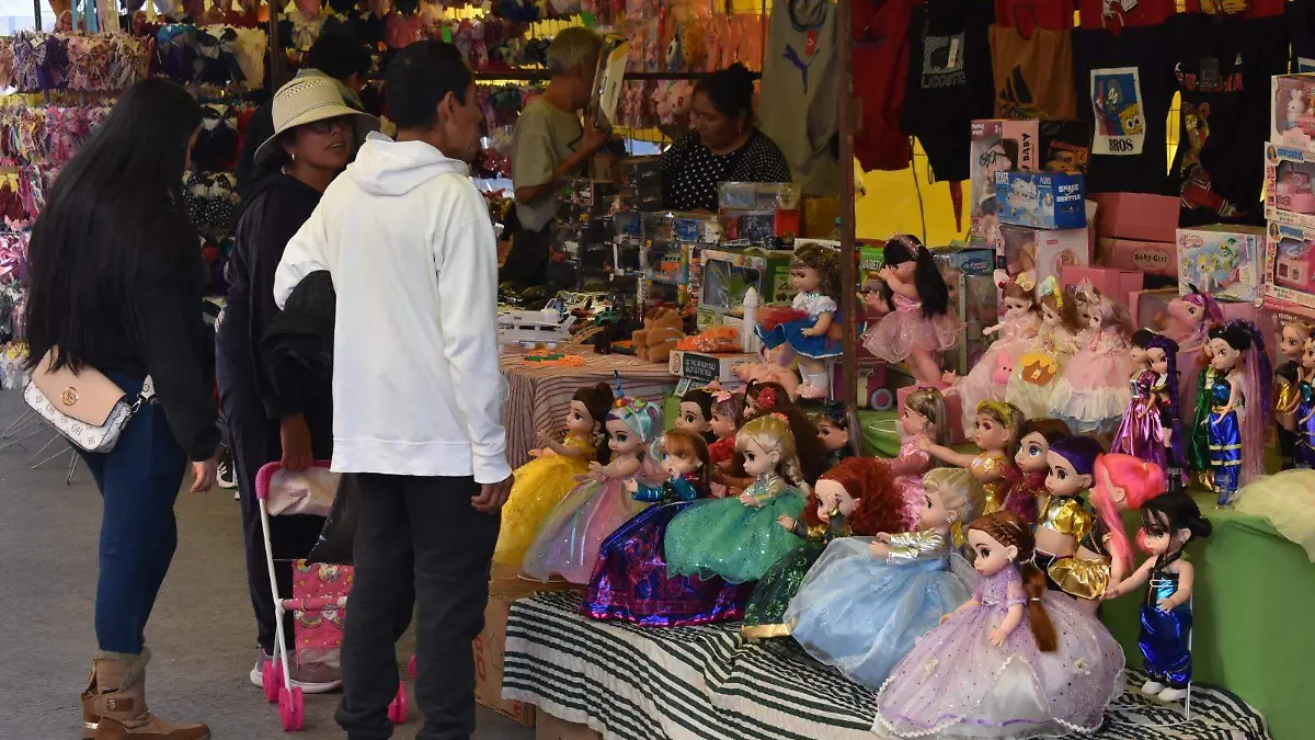 Entre ilusión y presupuesto, los Reyes Magos (5)