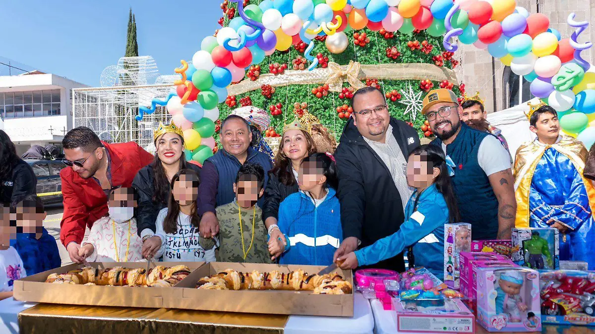 Apizaco celebra el Día de Reyes (1)