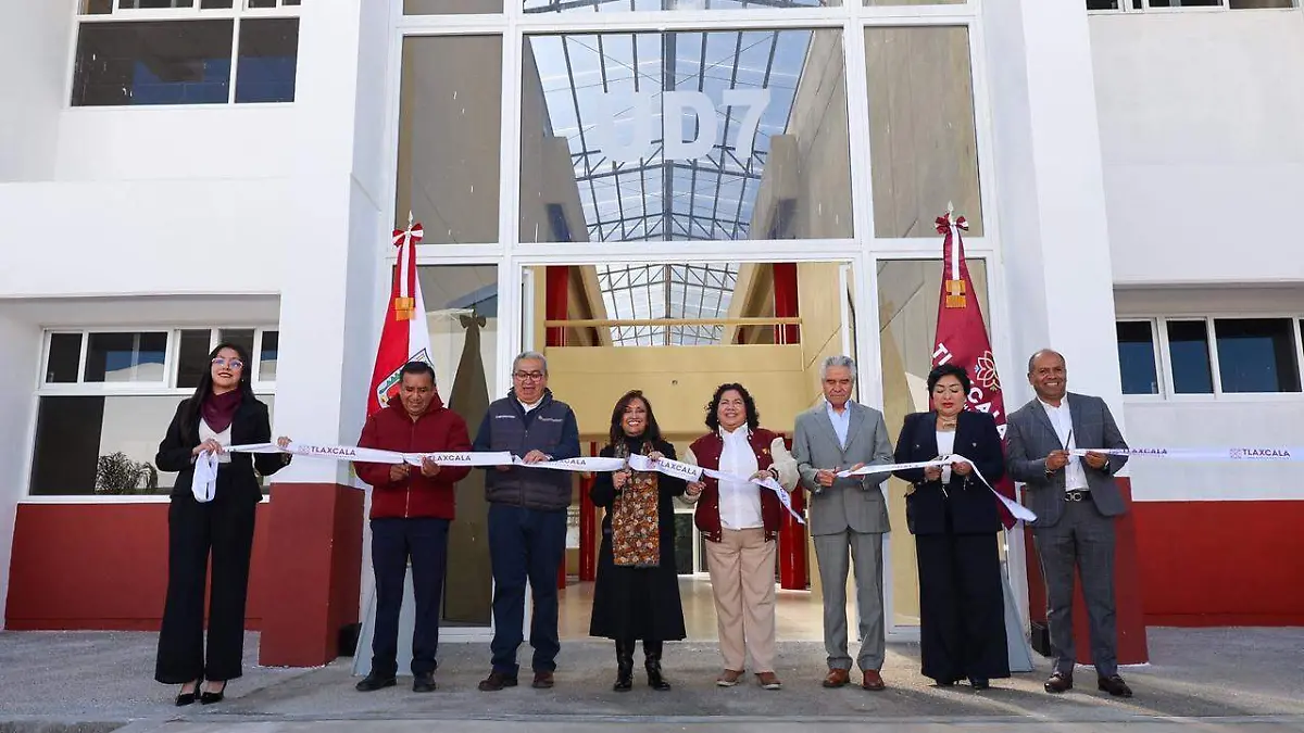 Prioriza gobierno estatal oportunidades para juventudes (8)