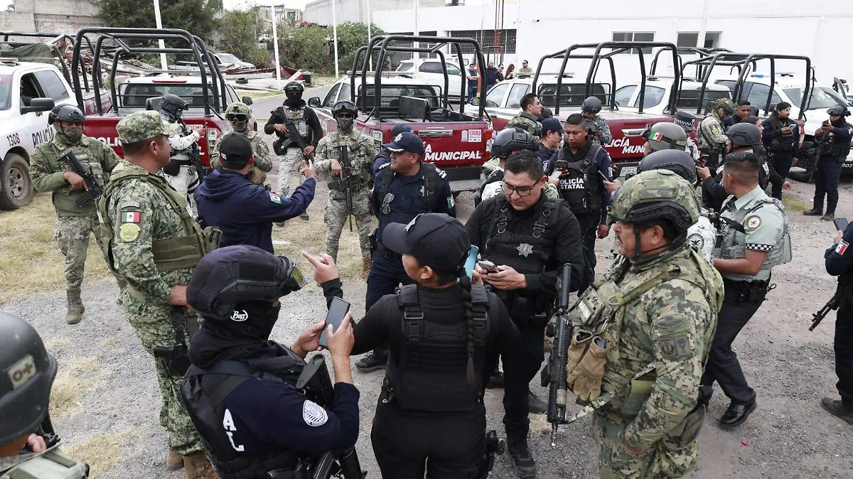 Autoridades de Tlaxcala y Puebla  (2)