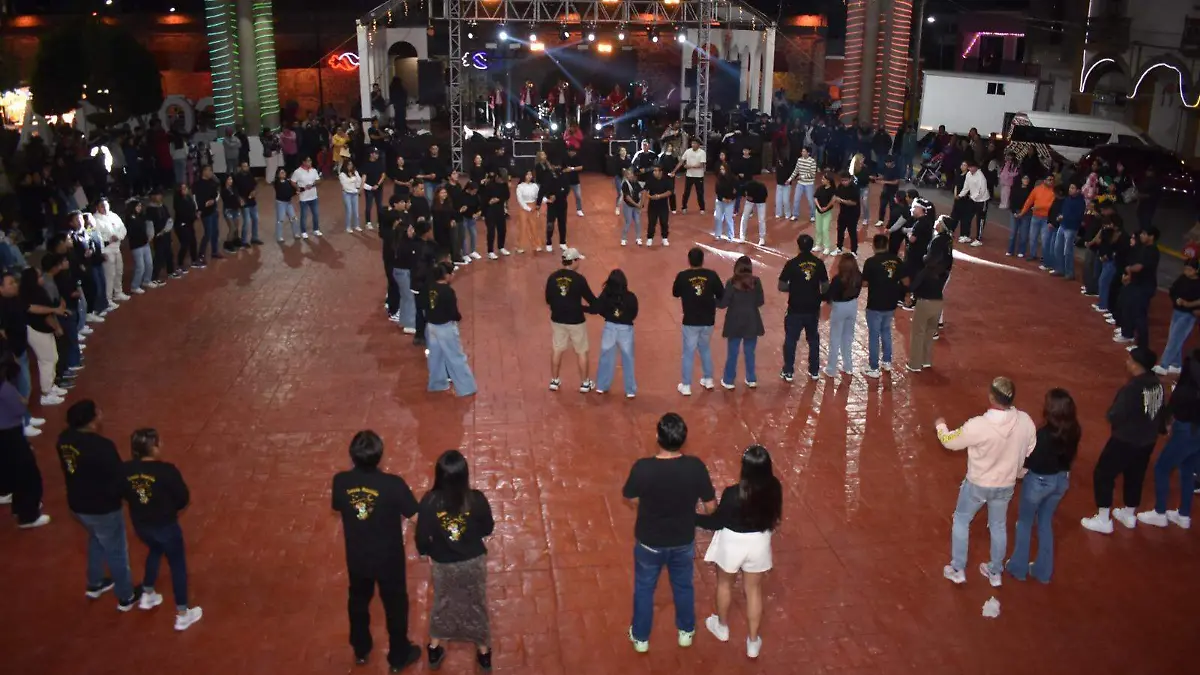 Ensayos de carnaval reactivan comercio (1)