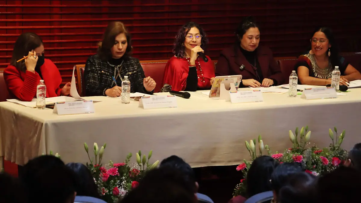 ACCIONES AFIRMATIVAS (3)