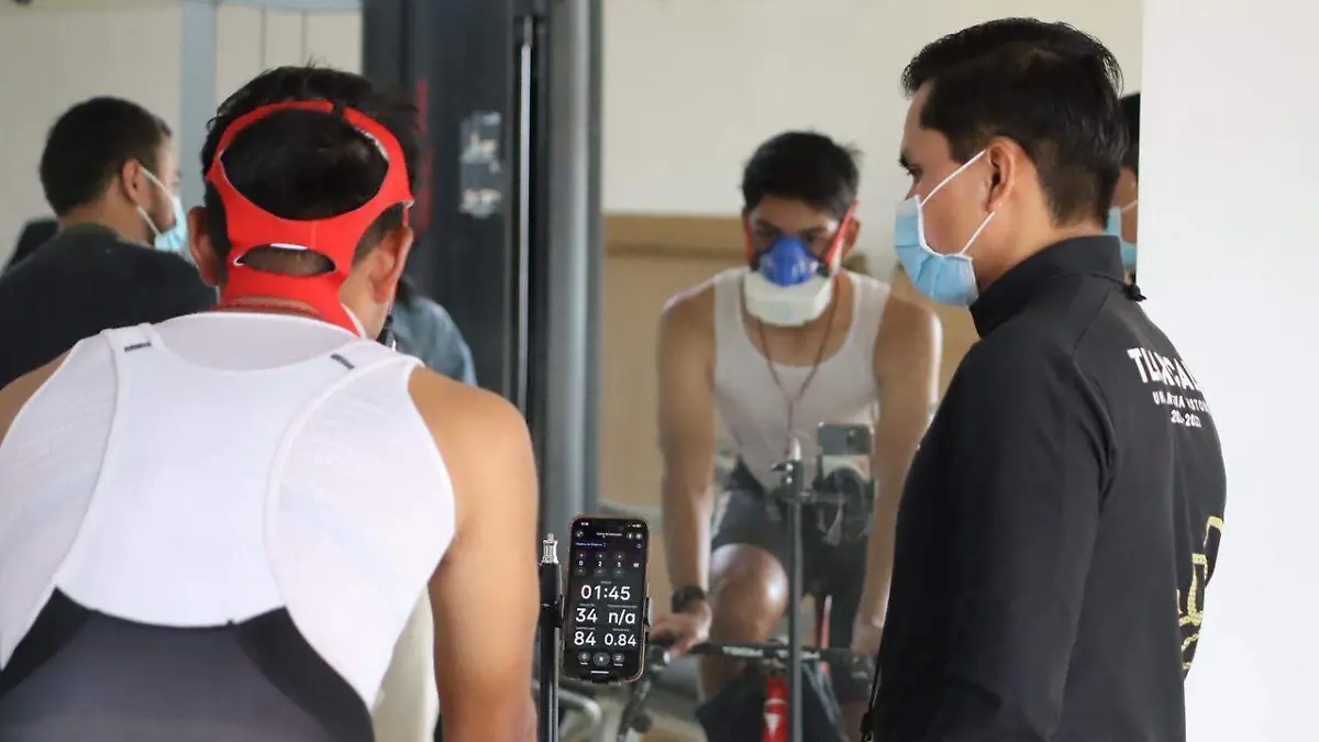 Idet fortalece a deportistas 2