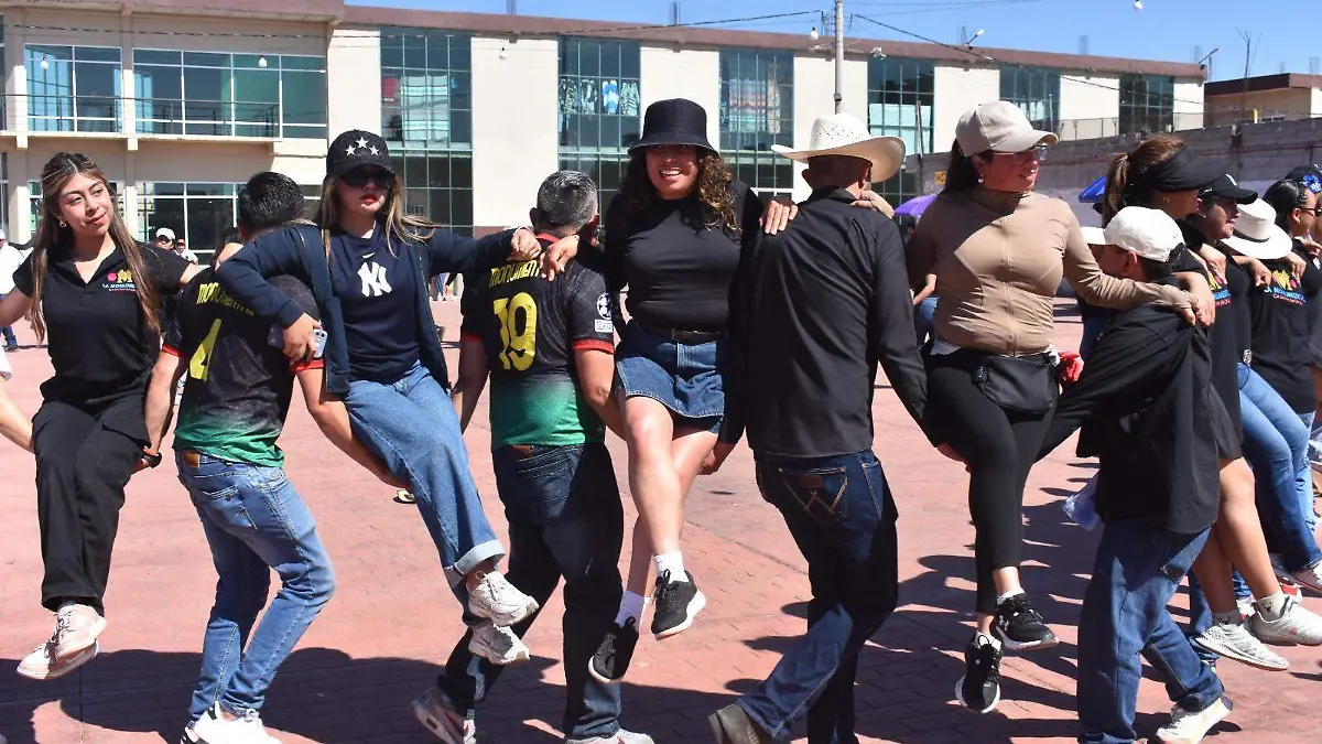 Contla alista desfile nocturno de camadas (2)