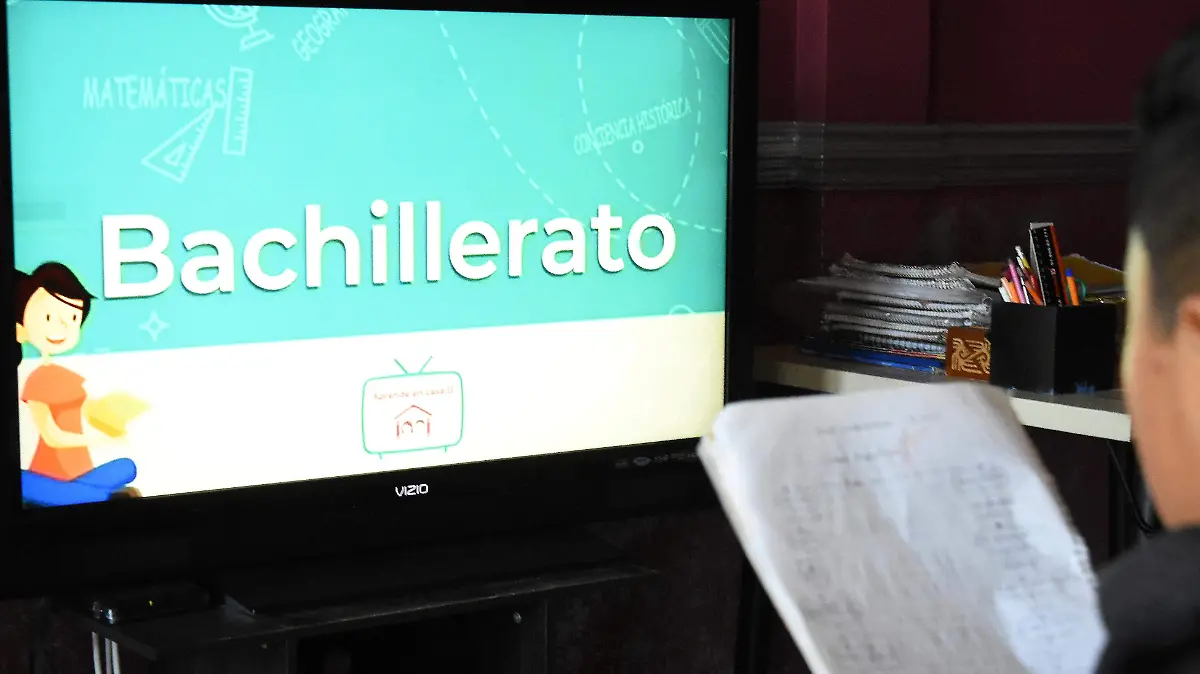 BACHILLERATO NACIONAL (2)