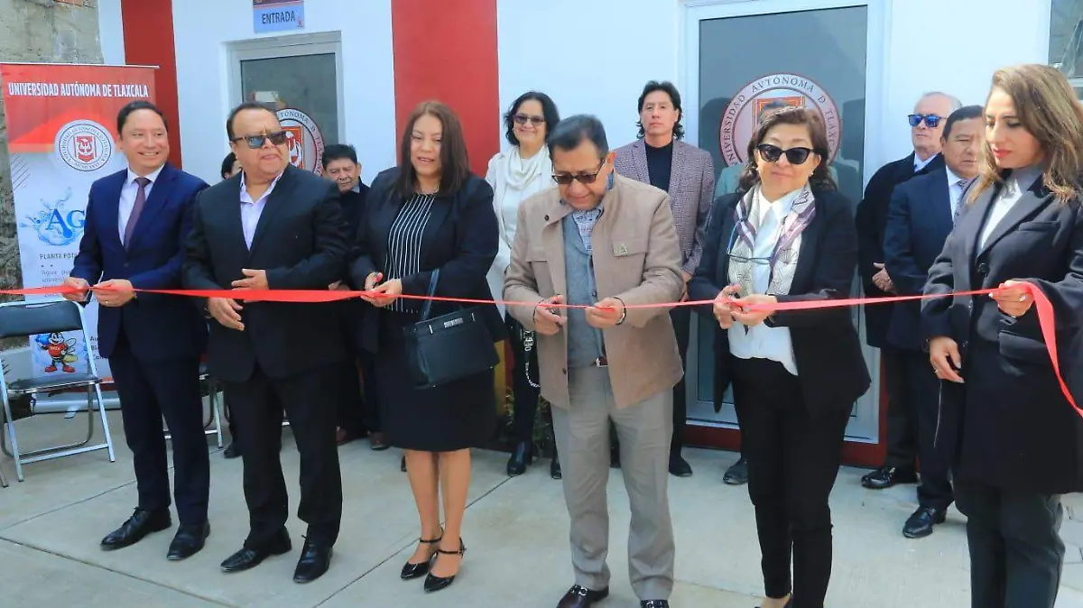 Inauguró Rector planta potabilizadora UATx (1)