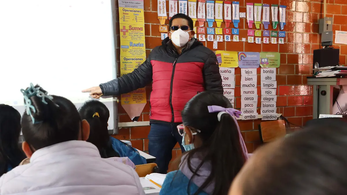 EDUCACIÓN BÁSICA (2)