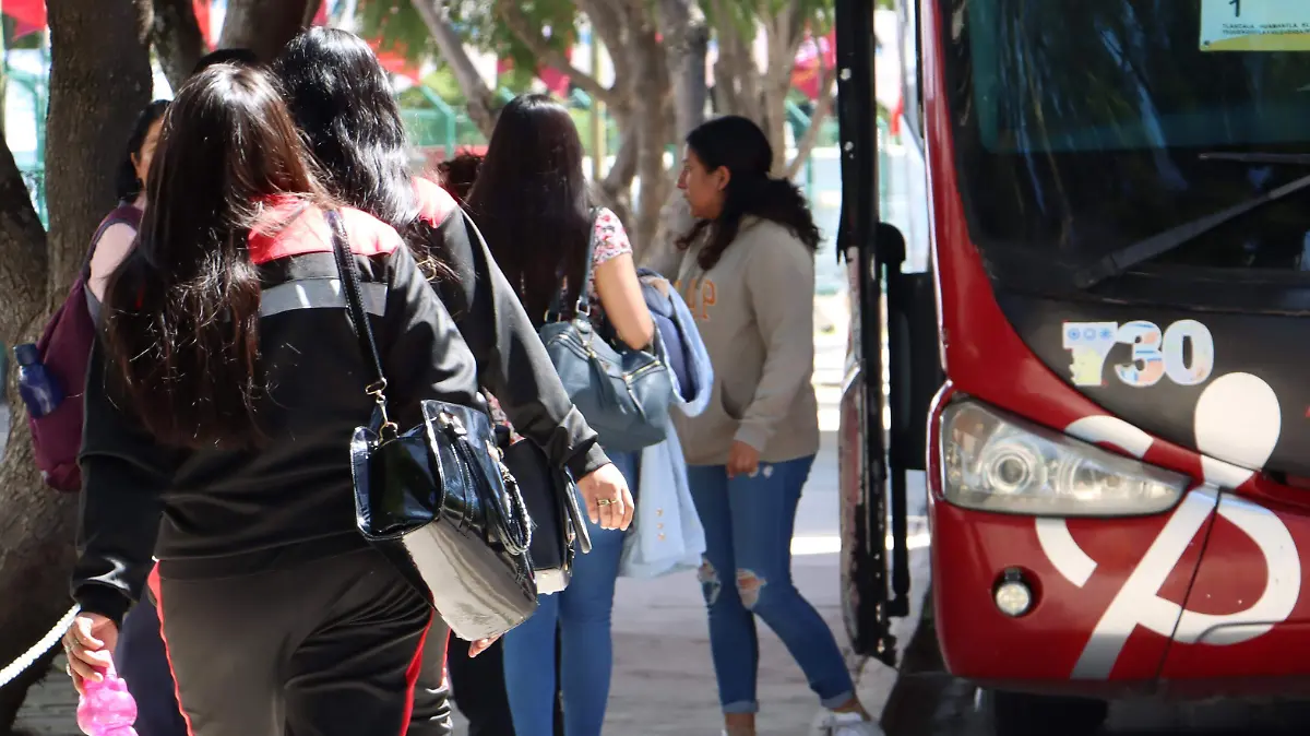 UNIVERSIDAD INTERCULTURAL (2)