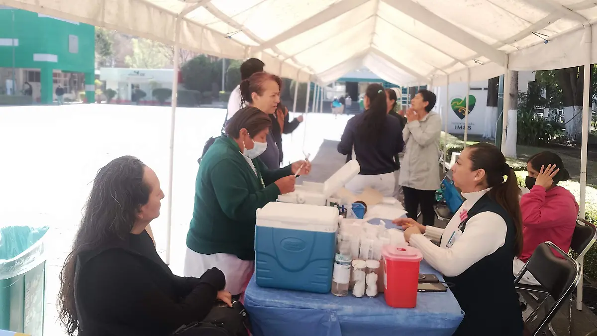 IMSS FIN DE SEMANA VACUNACIÓN