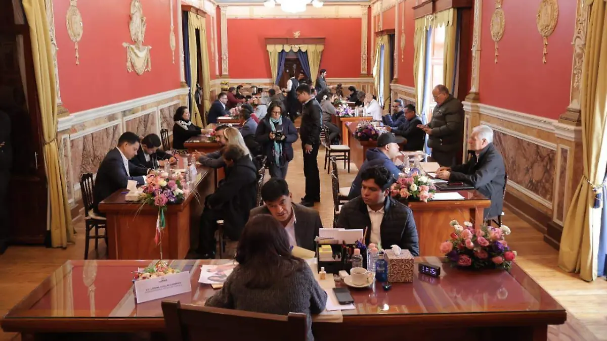 Servir con honestidad es la mejor forma de rendir tributo a nuestra tierra (10)