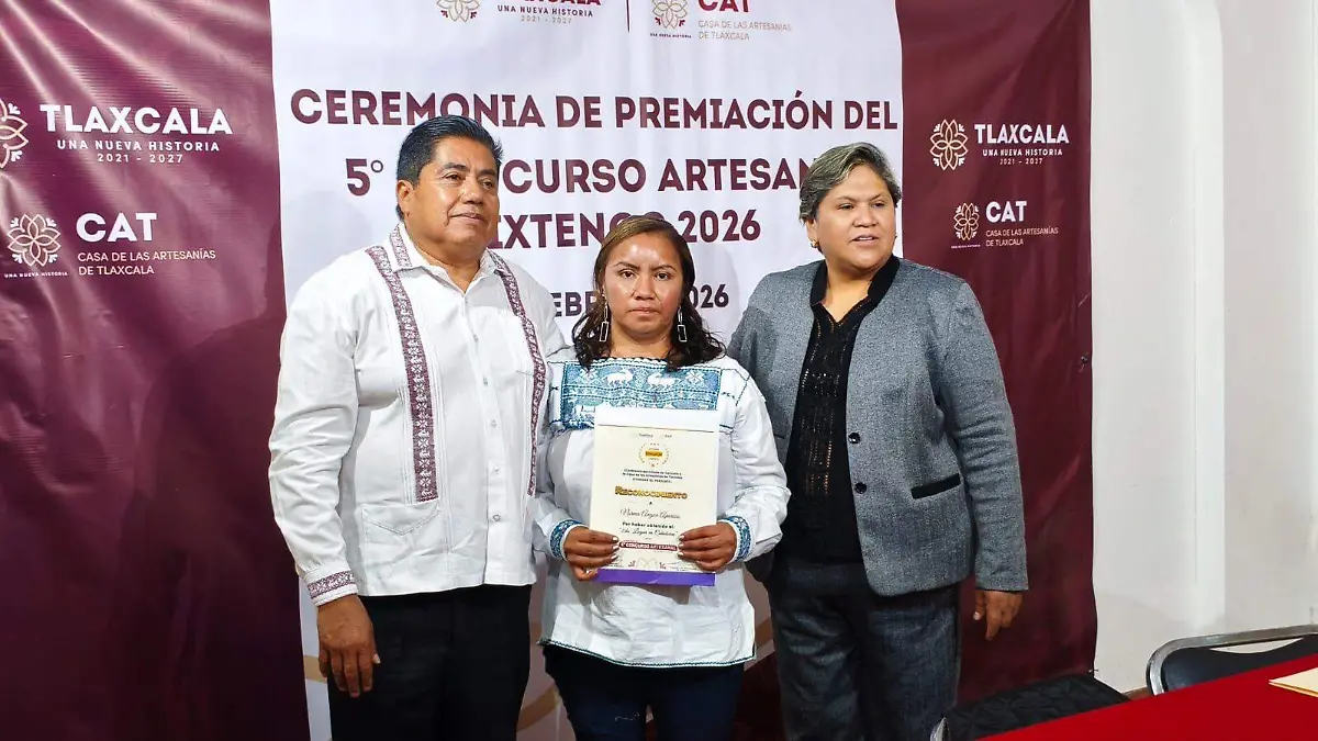 Mujeres artesanas lideran premiación (2)