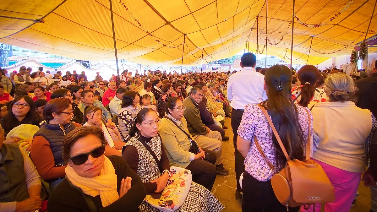 Bajo-la-mirada-del-Señor-del-Coro-(8)