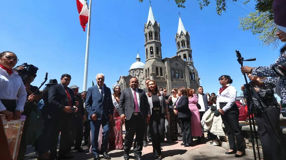 Apizaco Aniversario 1