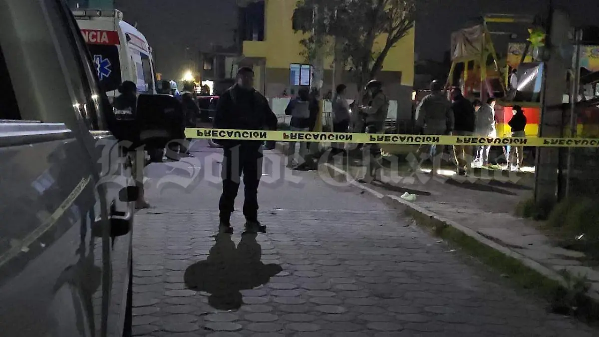 Ataque armado irrumpe en baile de carnaval 1