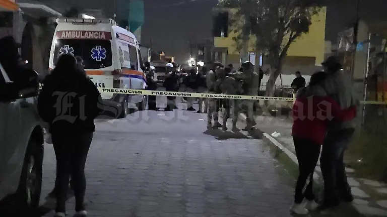 Ataque armado irrumpe en baile de carnaval 2 (2)